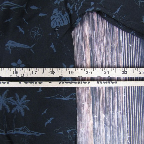 Scales 1/4 Zip Jacket Mens Small Pullover Dolphin Palm Island Print Stretch - Picture 6 of 7